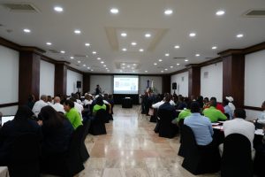 Imparten taller sobre Evaluación del Desempeño por Resultados