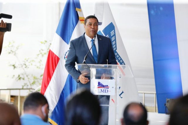 Presidente de la Liga Municipal Dominicana, Víctor D’Aza