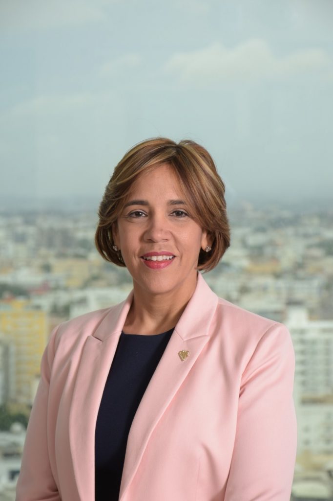 Banco Adopem apuesta por el liderazgo y el empoderamiento económico de la mujer dominicana