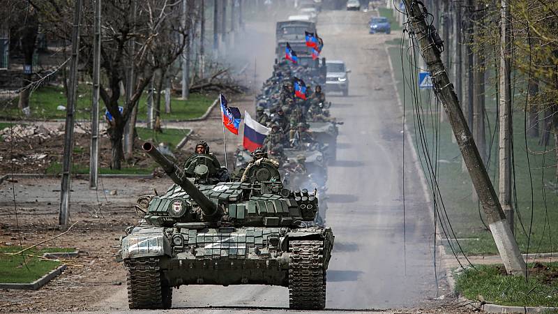 Rusia anuncia alto el fuego para sacar a los civiles de la acería de Mariúpol