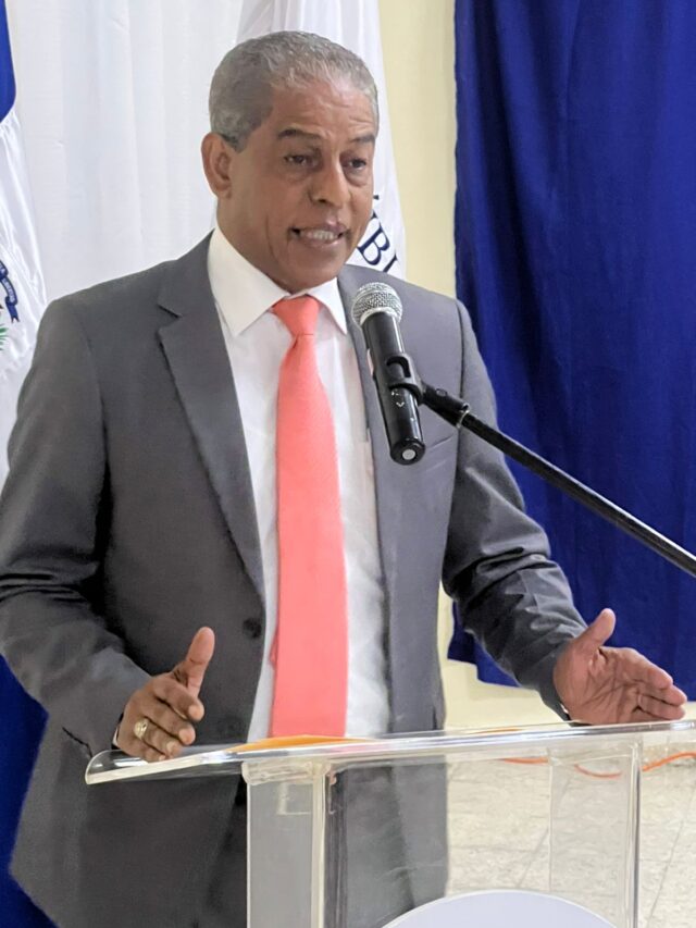 El dirigente político del Partido Revolucionario Moderno, insistió que es momento de armonía y unidad, tanto en el PRM y en la sociedad dominicana en en sentido general.