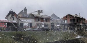 Rusia bombardea Leópolis mientras prosigue su asalto final a Mariúpol