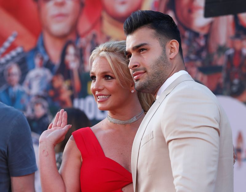 Britney Spears anuncia que está embarazada