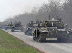 Rusia responde a ataques fronterizos y Ucrania espera el armamento de EEUU