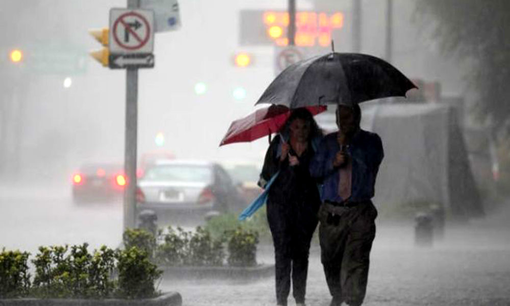 Las precipitaciones por la vaguada se sentirán en el  noreste, sureste, incluyendo el Gran Santo Domingo, el suroeste y la Cordillera Central. Para el resto del país, nubosidad dispersas. 