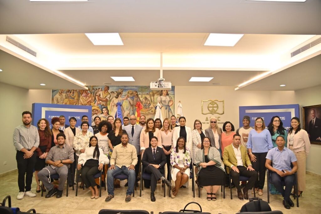 El Ministerio de la Mujer inicia diplomado internacional