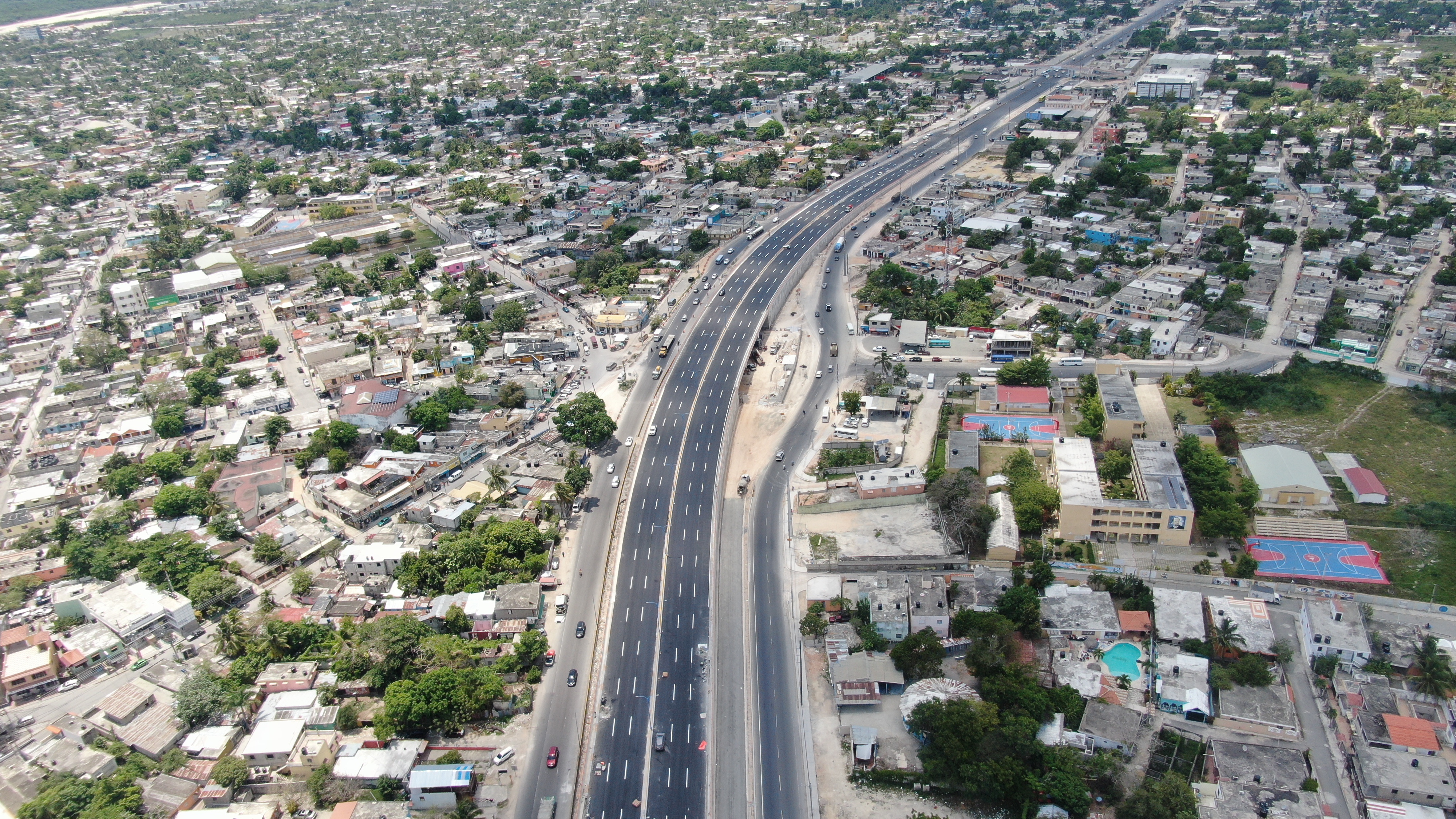 Obras Públicas dará apertura provisional al elevado de Andrés Boca Chica