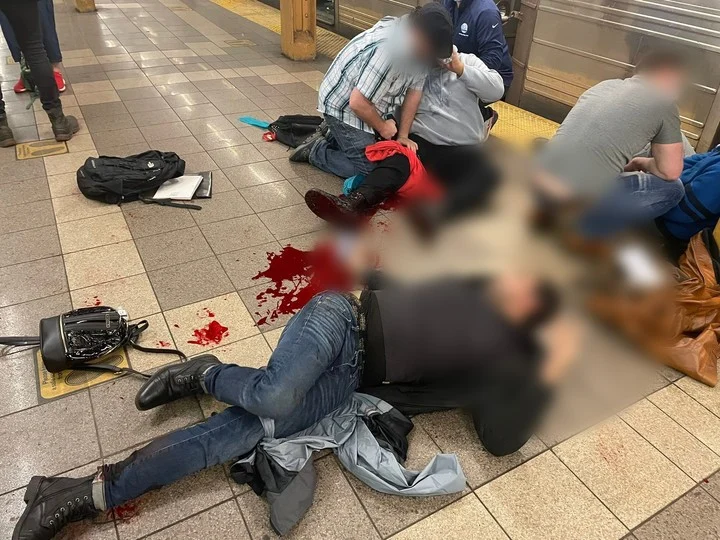 imágenes del tiroteo en Nueva York tomada por los pasajeros 