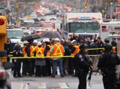Policía de Nueva York inspecciona estaciones y trenes por tiroteo en metro. Foto: fuente externa
