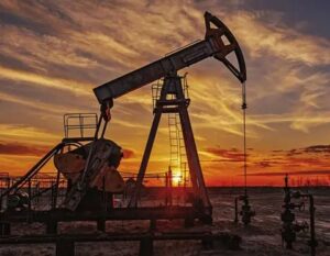 El petróleo de Texas sube un 0,2 % y se sitúa en 102,75 dólares
