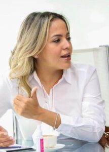 Katia Salomón, directora ejecutiva de Adesinc,