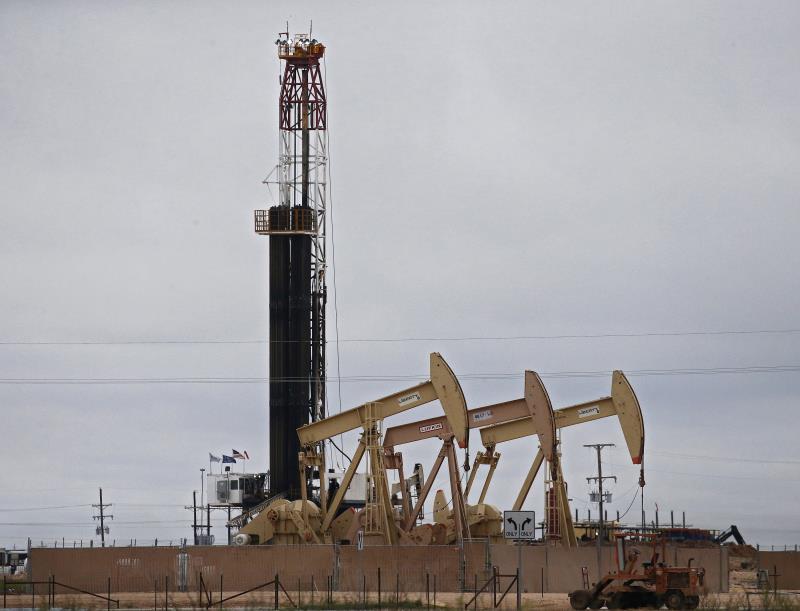 El petróleo de Texas abre con una alza del 1,82 % hasta 114,45 dólares