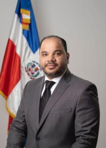 Pablo Ulloa, defensor del Pueblo