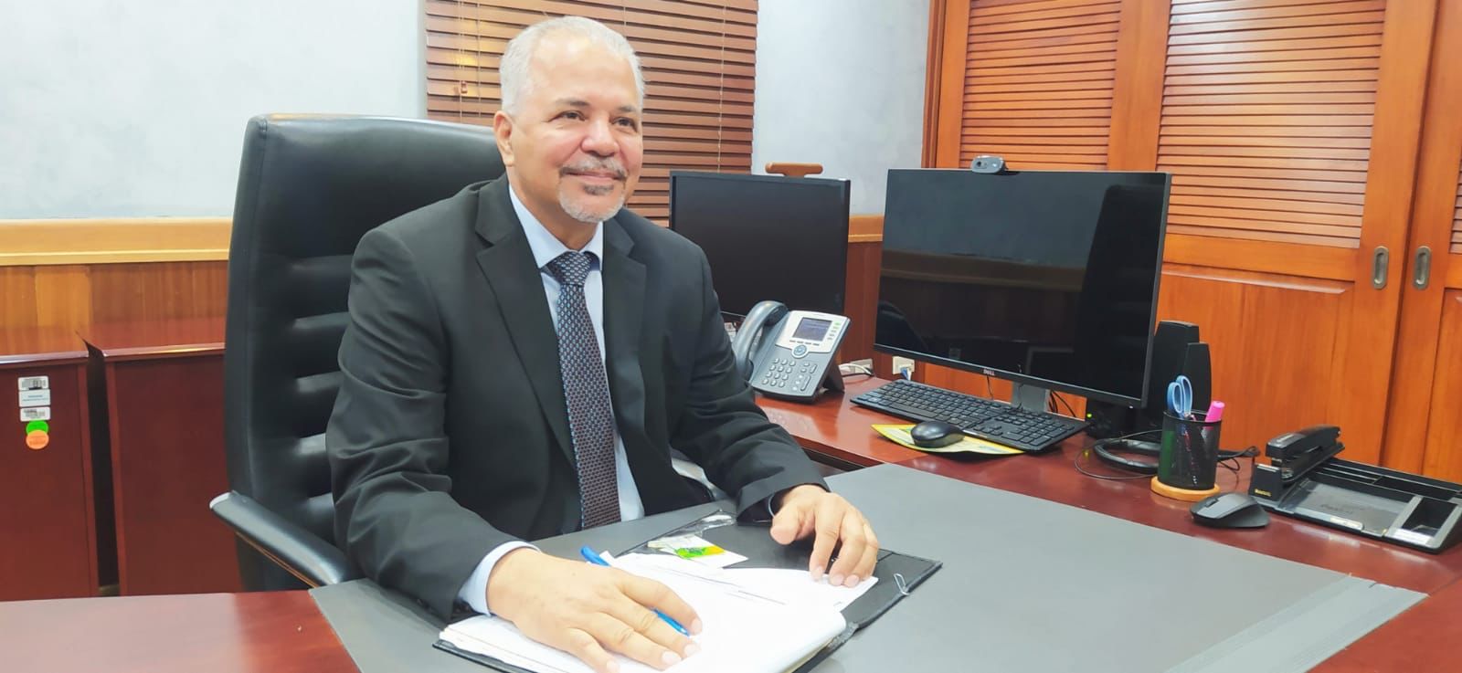 Rafael Salazar, l administrador general de la Empresa de Generación Hidroeléctrica Dominicana