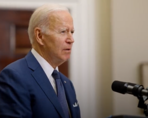 El presidente de EE.UU., Joe Biden, se pregunto este martes en un discurso a la nación cuándo su país se plantará ante el 