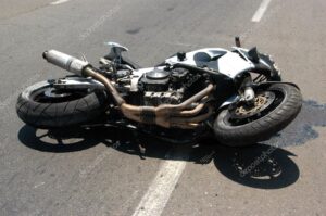 Un muerto y un herido durante choque de motocicletas en Montecristi