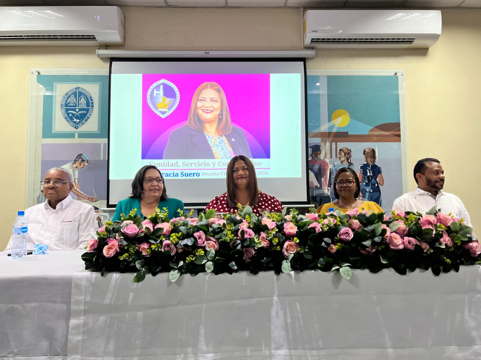 Altagracia Suero, aspirante a decana de la Facultad de Humanidades