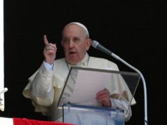 El papa pide la paz "para los responsables de las naciones"