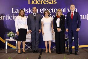 La actividad de lideresas impulsada por el Defensor del Pueblo y la OEA se realizó en un hotel de esta capital.