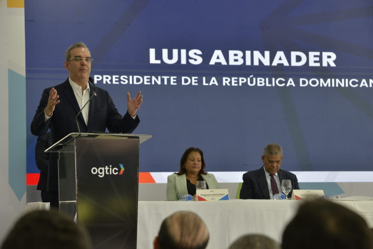 Luis Abinader, Presidente de la República