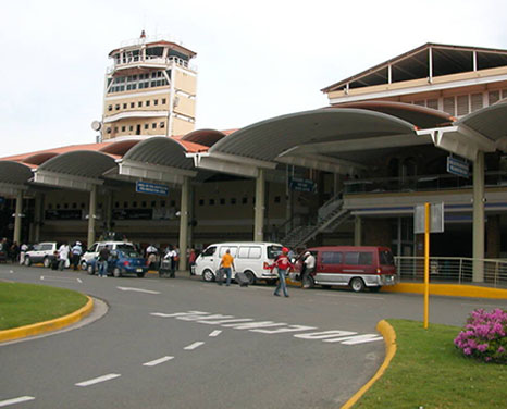 El Consejo Nacional para el Cambio Climático y Mecanismo de Desarrollo Limpio (CNCCMDL) expresó sus felicitaciones al Aeropuerto Internacional del Cibao