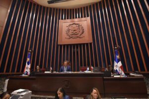 Senado aprueba proyecto que establece el fideicomiso público