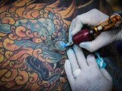 El universo del tatuaje vuelve a Brasil después de receso por pandemia