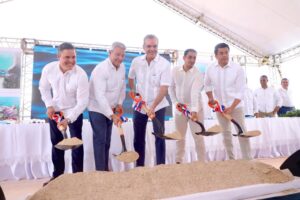 Abinader inicia obra en Pedernales por un monto de RD$7,000 milllones