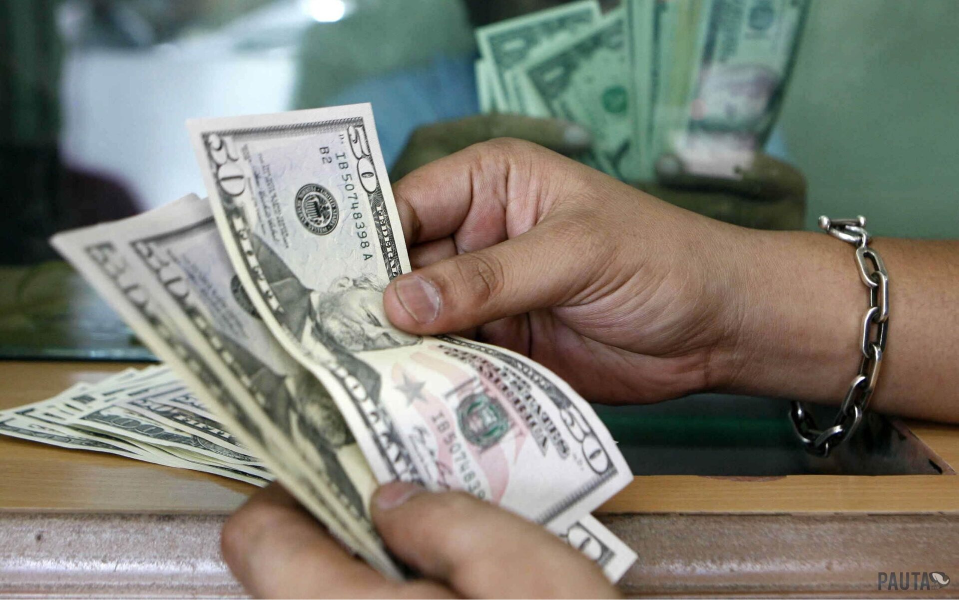 Precio del dólar y euro hoy en RD 03 de julio 2025: compra y venta